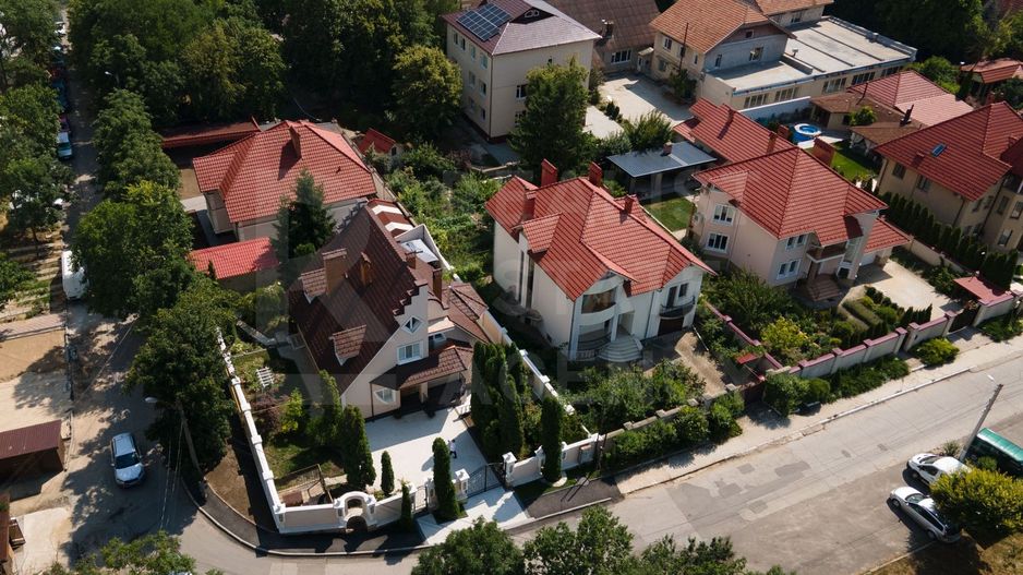 Vânzare, casă, 4 camere, str. Jubiliară, Codru - Poză 2