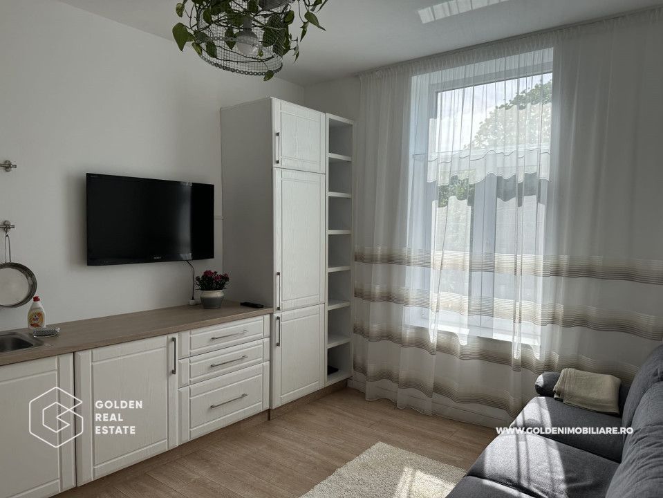 Apartament de lux pe Bulevardul  Revolutiei, 2 camere, parcare inclusa - Poză 3