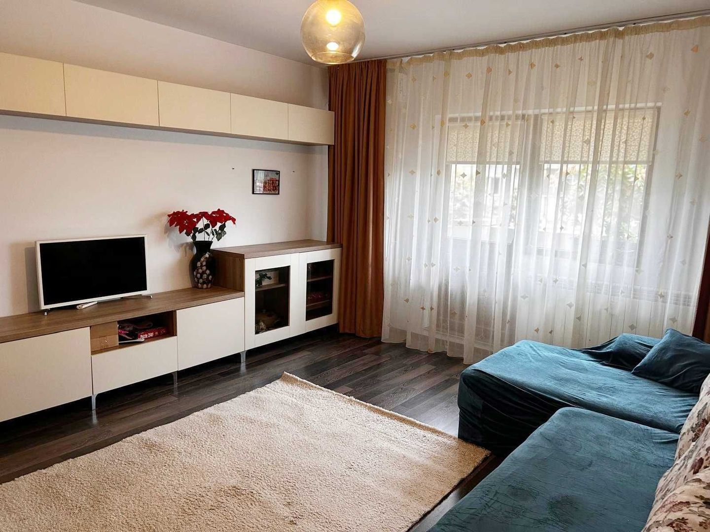 Vanzare Apartament 2 camere, 60 mp utili, etaj 4/8, mobilat si utilat, Sebastian - Poză 3