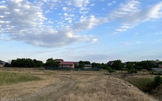 Tamasi, langa padure, 12.824 mp, deschidere 45 ml, teren cu potential - Poză 8