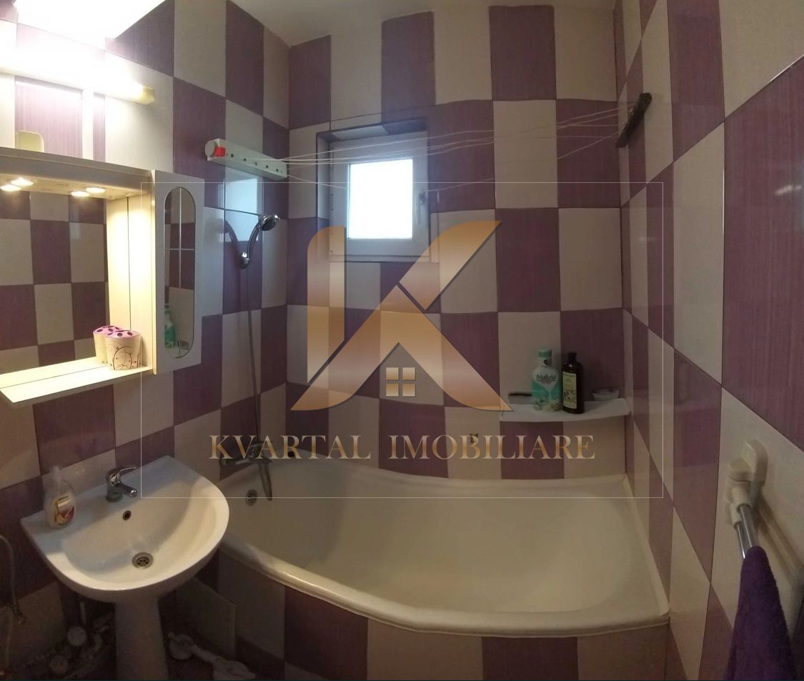 Apartament 2 camere , semidecomandat 59mp , Zona Vlaicu! - Poză 8