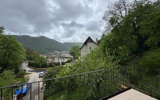 Apartament cu vedere spre Tâmpa, liniște și natură, în Centrul Istoric al Brașov - Poză 18