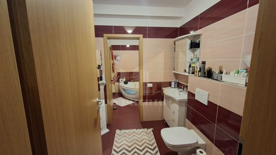 Casa individuala Tractoru zona Socec Brasov - Poză 8