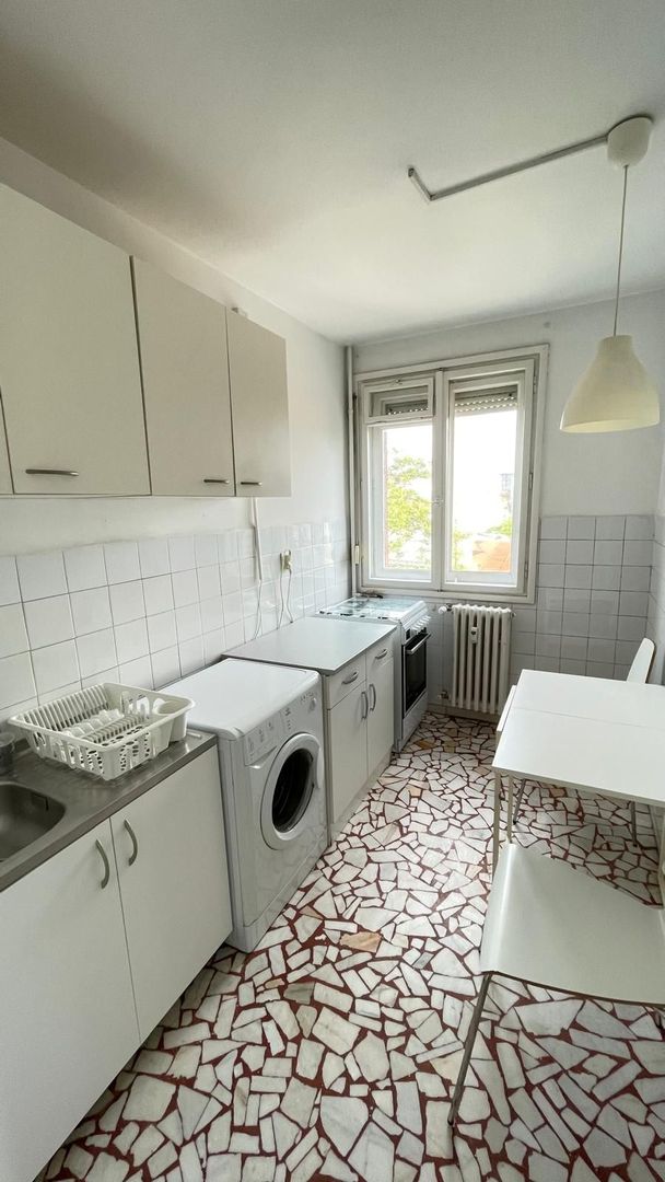 APARTAMENT LUMINOS METROU ZONA PIATA ROMANA - Poză 11