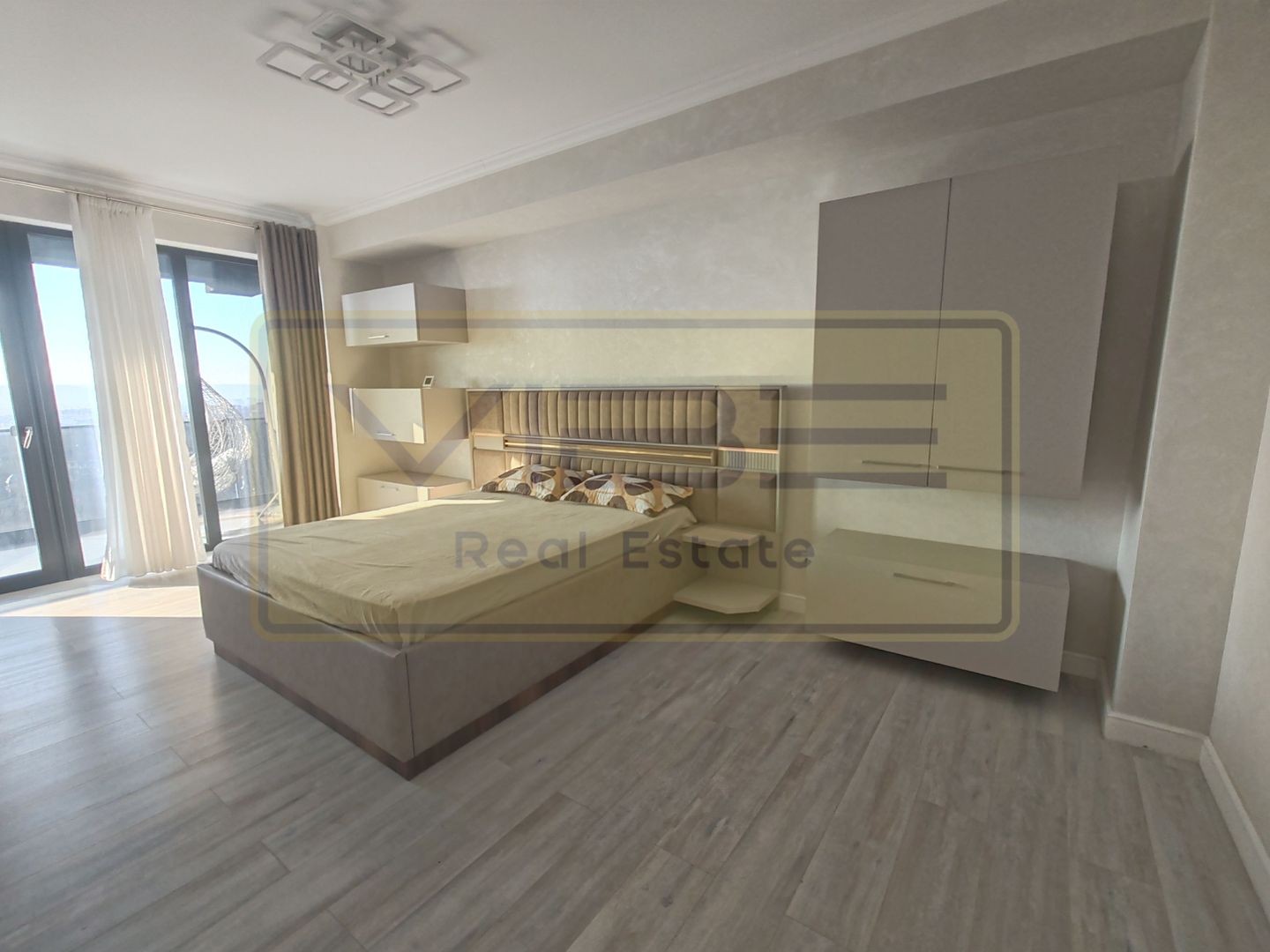 Bloc nou- Mutare imediata - INTABULAT -Parc Copou/Spital Parhon - Poză 1