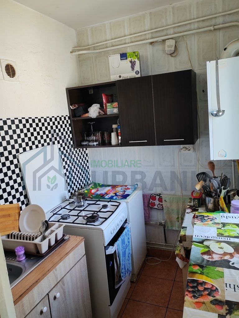 Apartament 3 camere de închiriat în zona Tătărași, Iași - Poză 4