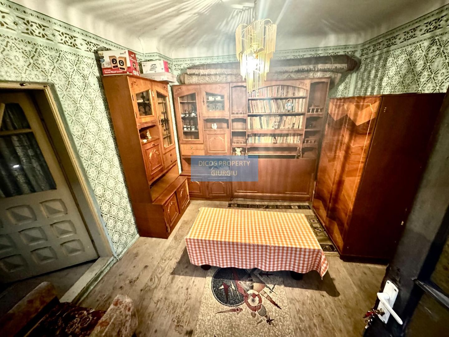 Casă de vânzare – Strada Ramadan - Poză 14