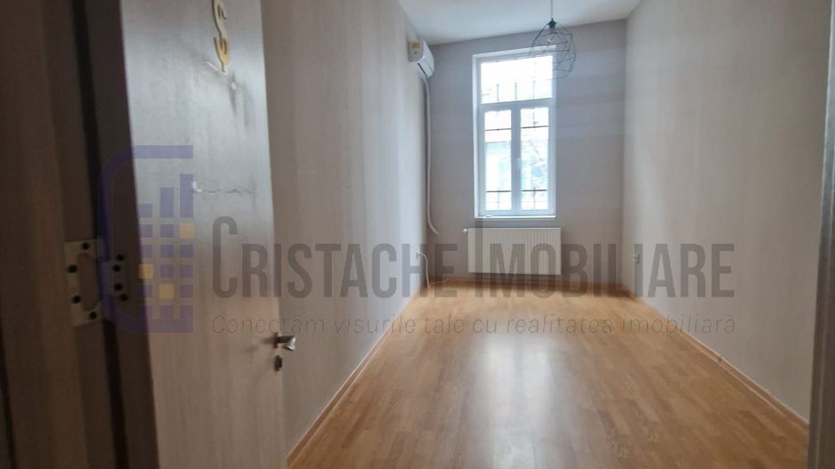 Spatiu comercial in vila, etj. 1 + mansarda, 220 mp, Piata Amzei - Poză 8