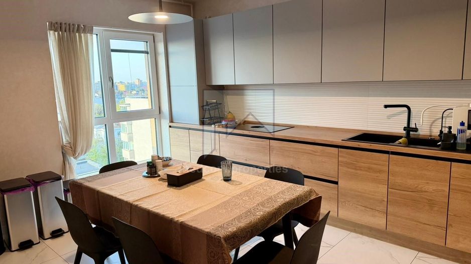 Duplex Premium 4 Camere - Vasile Lascar - Terase Panoramice - 2 Locuri parcare - Poză 14