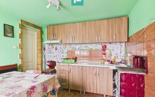 Casă cu 3 camere și teren de 1400 mp în Mișca - Poză 10