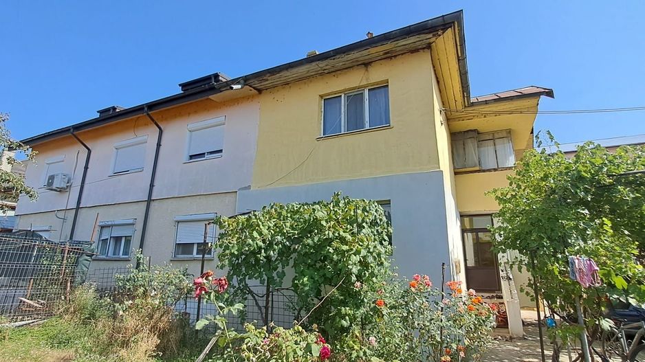 Mihailesti / Giurgiu, 2 camere, 61 mp + boxa 20 mp, centrala prorpie - Poză 1