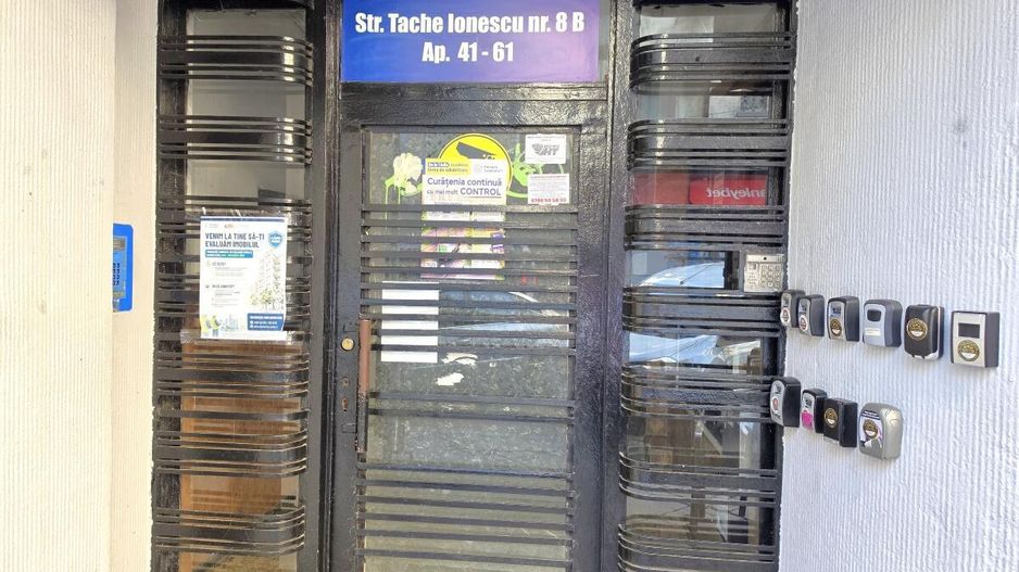 Piata Romana, 4 camere 138 MP total, Etaj 2/9, renovat - utilat, liber - Poză 62