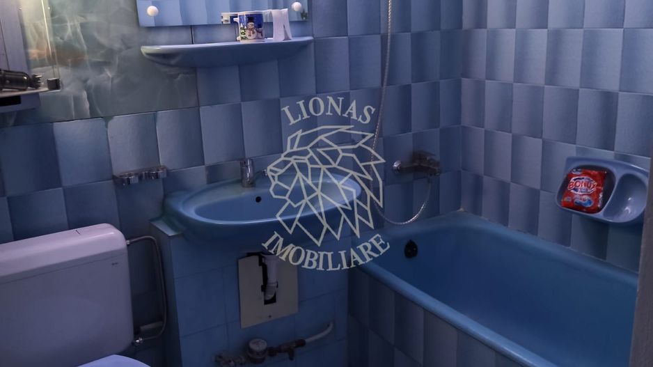 Apartament 3 camere 82 mp-balcon-2 bai-etaj 3-parcare-Central - Poză 8