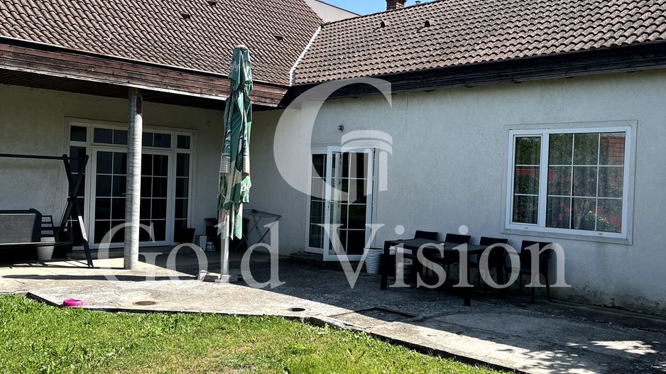 De vanzare sau de inchiriat casa individuala in cart Dambu Pietros - Poză 6
