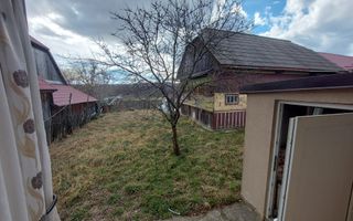 🏡 Casă de vânzare în Horodnicul de Sus! 🏡 - Poză 17