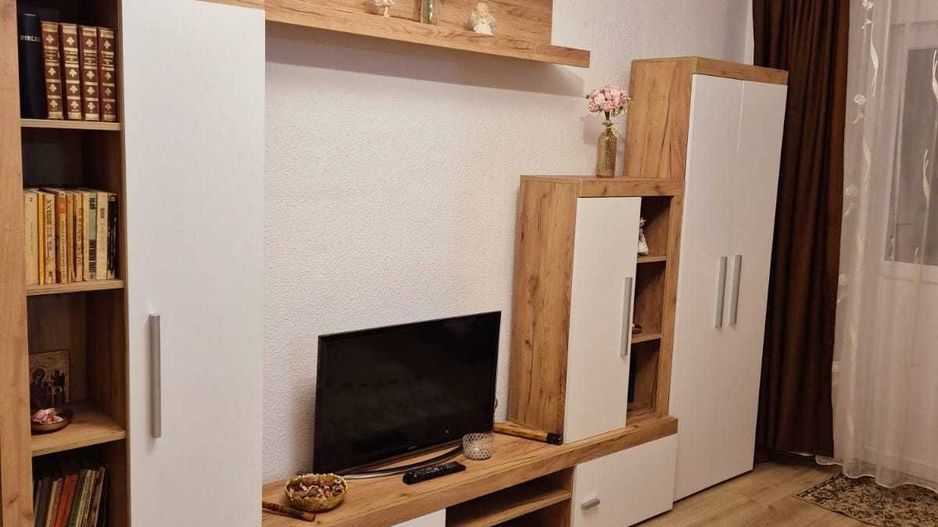 APARTAMENT 3 CAMERE DE INCHIRIAT |  RENOVAT |  GORJULUI - Poză 5
