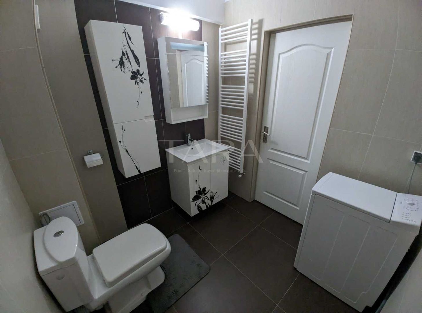 Apartament cu 2 camere, 2 băi, parcare, lângă Pădurea Făget. - Poză 6