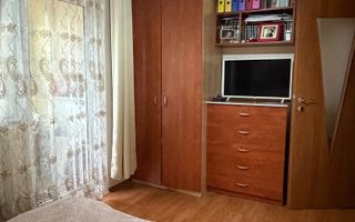 Apartament 3 camere | Zona Cantemir | 70 mp | - Poză 4