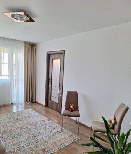 Apartament 3 camere superb | Metrou Favorit - Poză 1