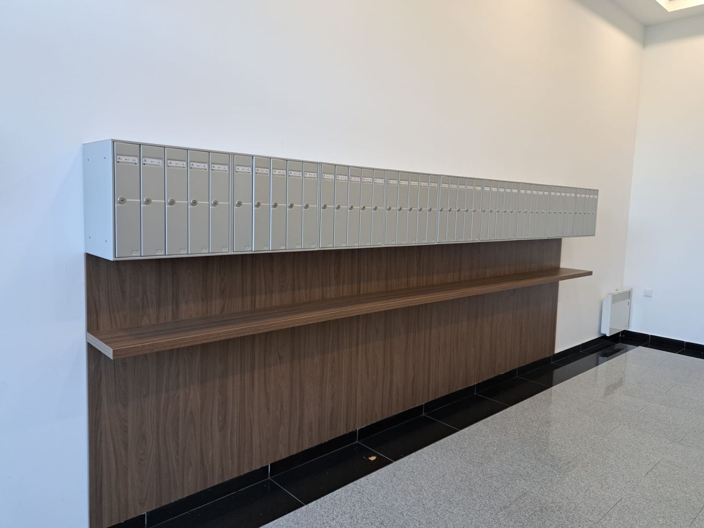 AgEUROPA vinde garsoniera 37mp la etajul 1 in complexul HERCESA. - Poză 4