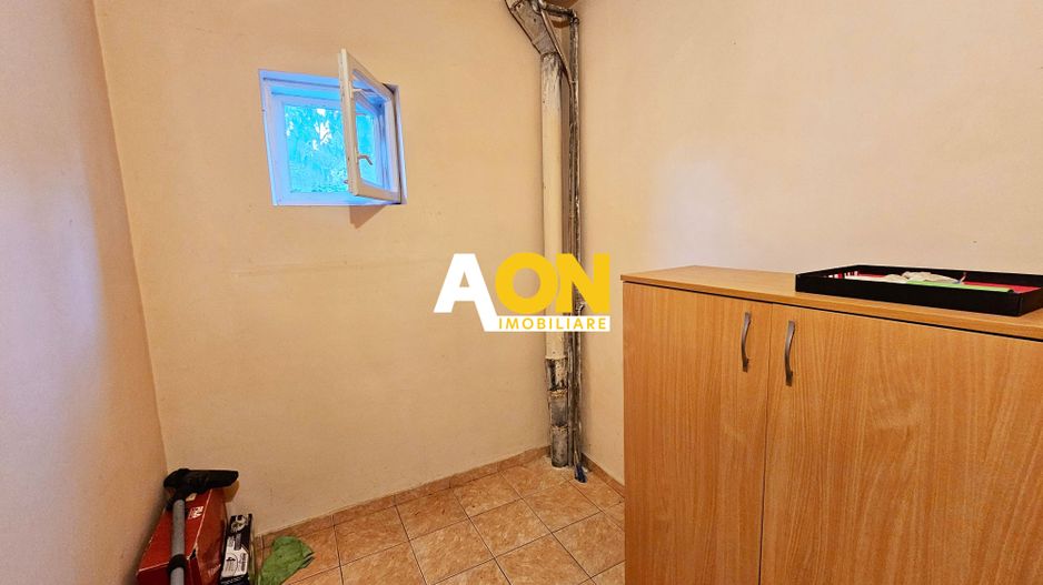 Casa 8 camere, S+P+1, teren 1377 mp, zona Schit - Poză 13