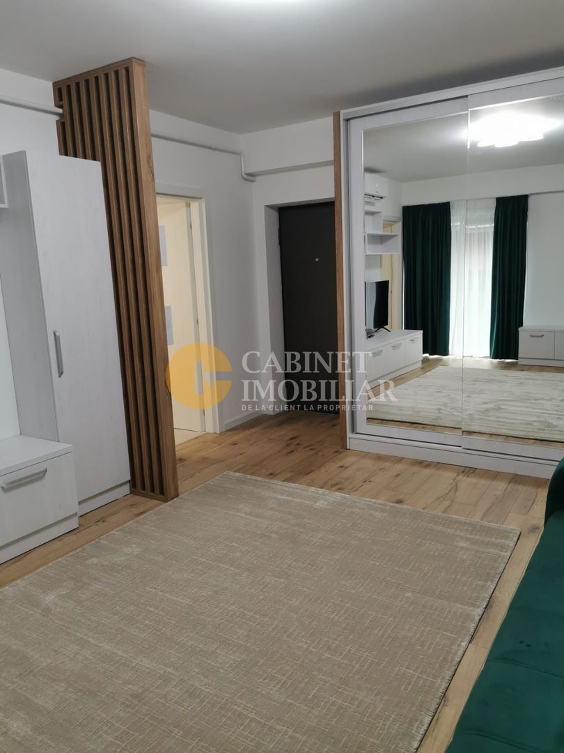Închiriez apartament 1 cameră – Complex Freya, Bucium + loc de parcare - Poză 1