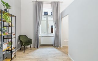 Ultracentral! Apartament renovat complet, in cladire istorica - Poză 2