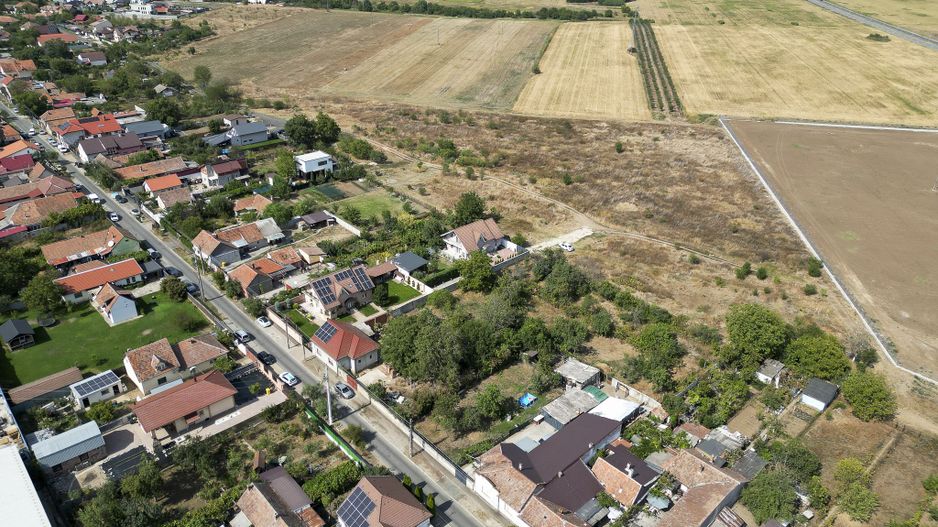 Loc de casă în Poltura Arad - Poză 18