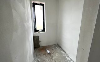 Casa individuala semifinisata, 4 camere, 2 bai, 448mp teren - Poză 14