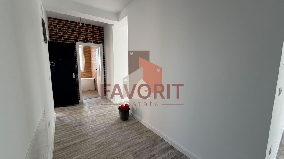 Cu gradina proprie . 2 locuri de parcare. Finisat la cheie - Poză 8