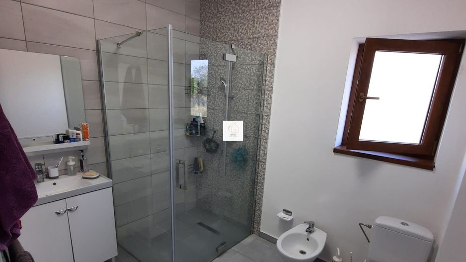 Casa Adunatii Copaceni - Poză 6