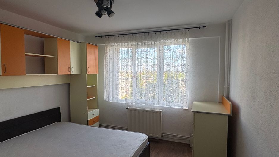 Apartament cu 3 camere - Centrala - Auchan Titan - Metrou 1 Decembrie - Poză 9