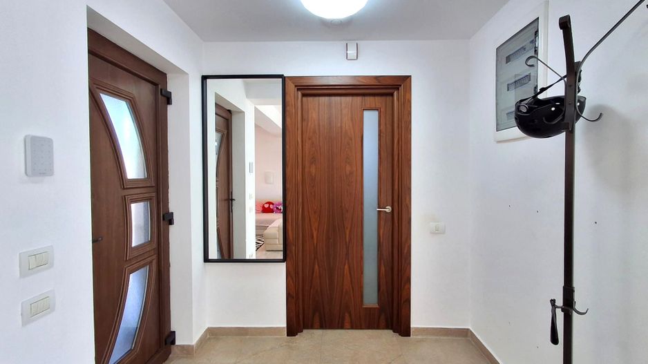 De vânzare casă  4 camere tip duplex Pasarea Branesti - Poză 3