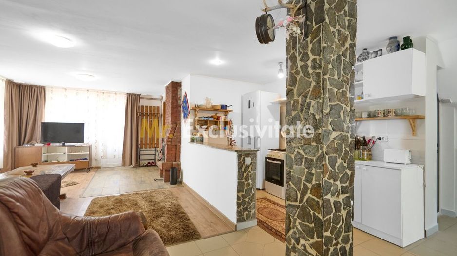 Casa de vacanta sau pensiune in Dâmbovicioara 5 camere, 5 bai, 6412 mp teren - Poză 8