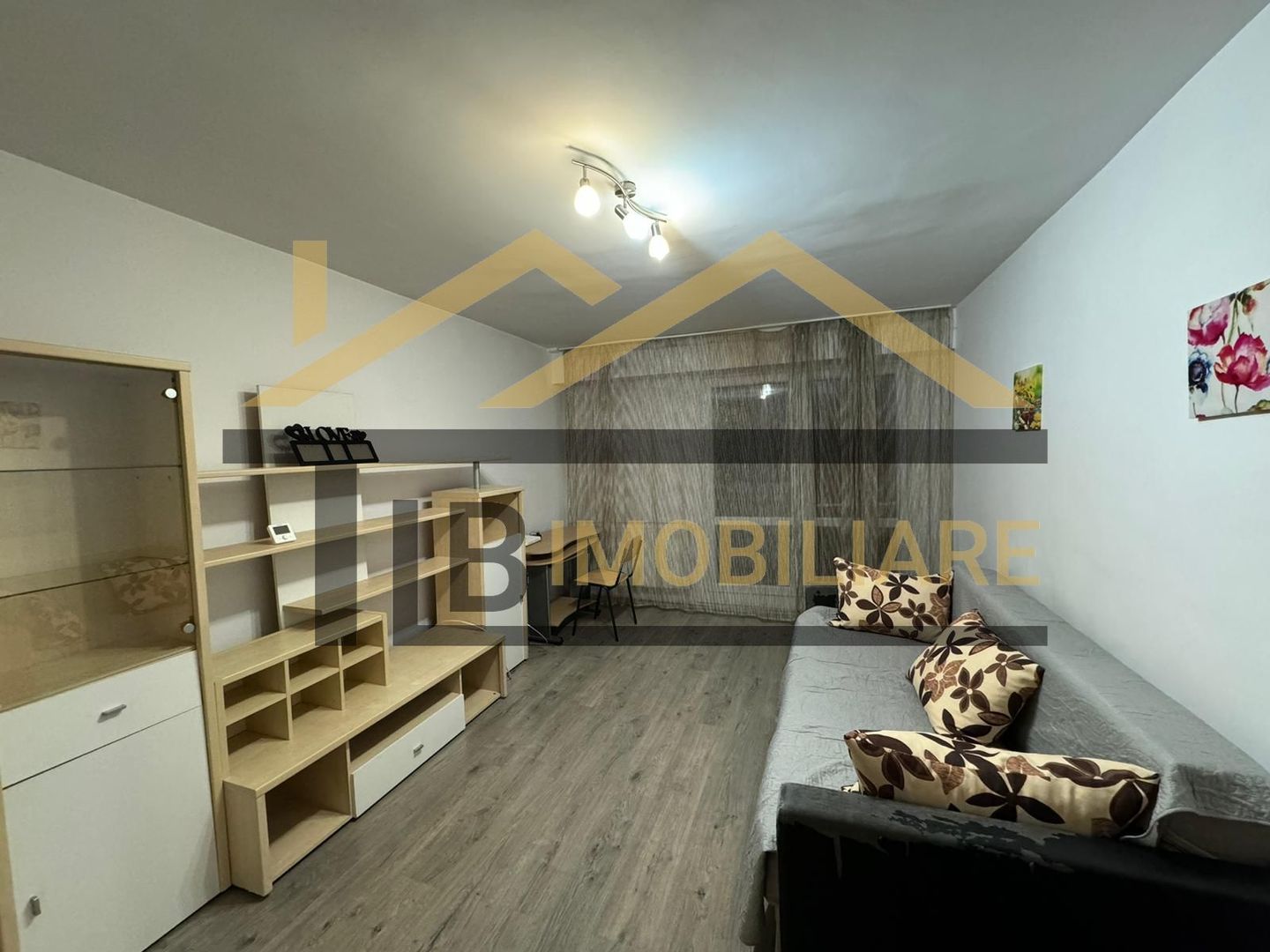 Apartament de 3 camere, 75mp, decomandat, Zona Fortuna - Poză 2