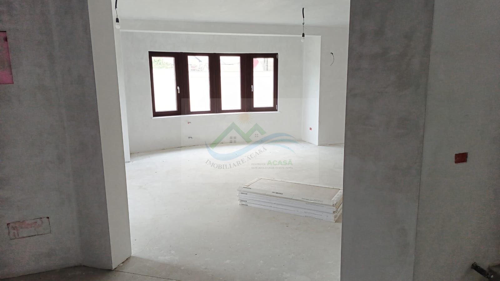 Casă/Vilă Dumbrăveni/Suceava - Poză 27