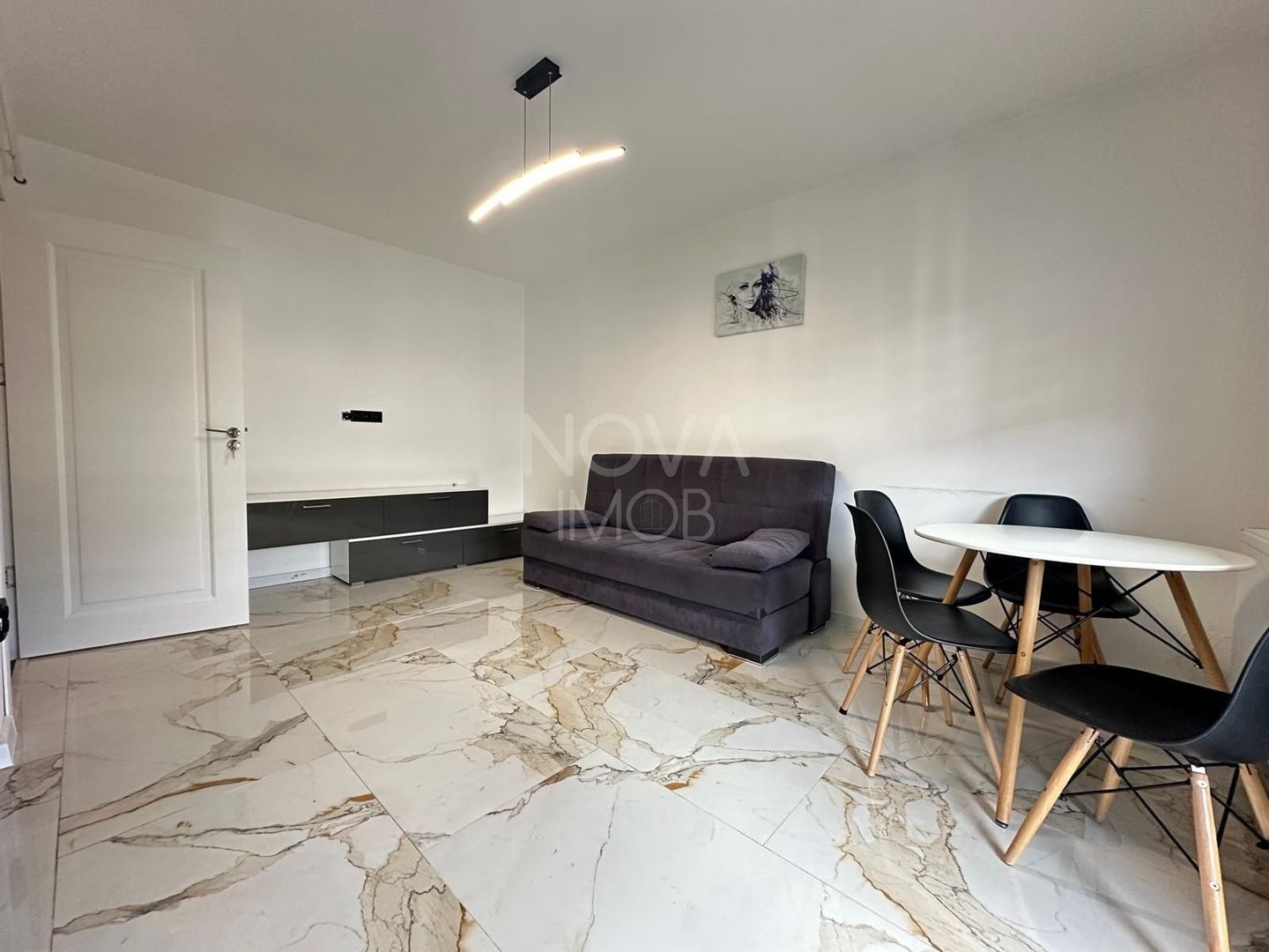 Apartament 2 camere, Doamna Stanca - Poză 2