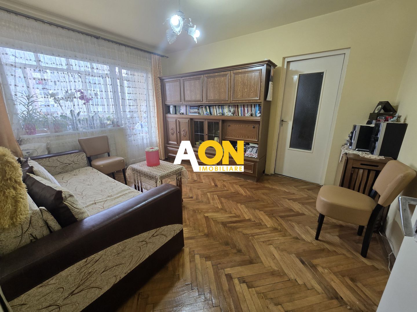 Apartament 2 Camere Bd. Transilvaniei cu Balcon - Poză 1