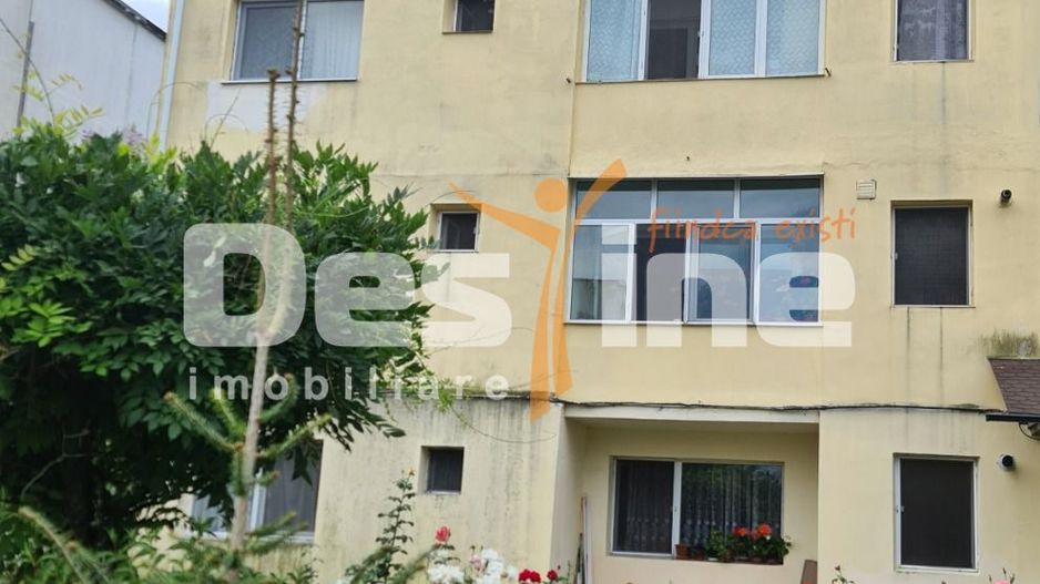 Apartament Superb  3 camere PLopeni 52.86 mp! - Poză 21