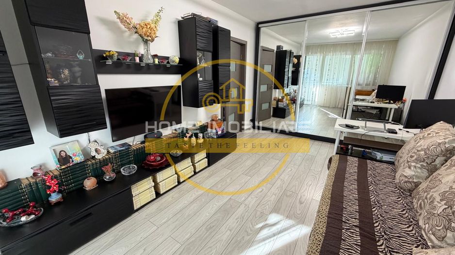 Apartament cu 2 camere / 54 mp/ zona centrala Podu Ros - Poză 2