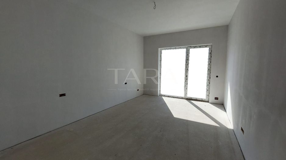 Casă spațioasă cu grădină în Florești, aproape de zona Somesului. - Poză 11