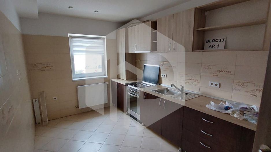 Apartament 3 camere de inchiriat in Selimbar-Recent renovat - Poză 1