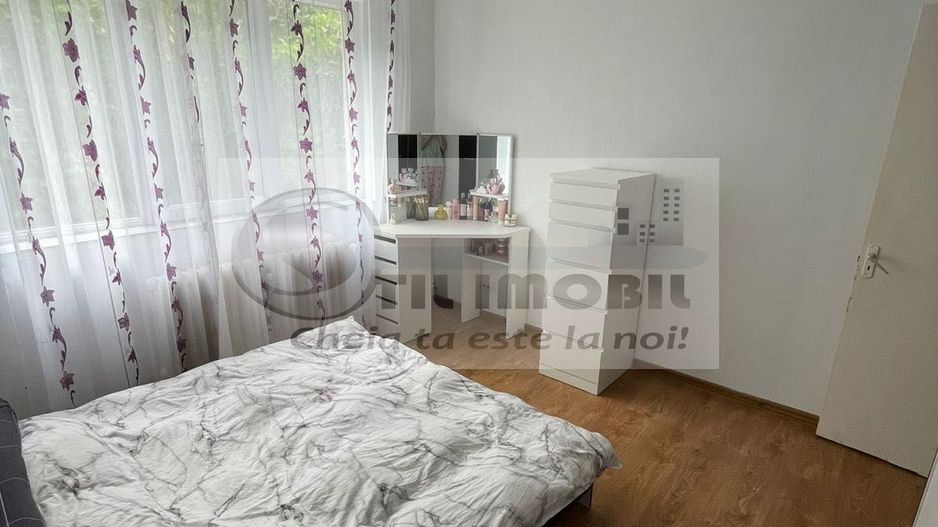 Apartament cu 3 camere, decomandat la etajul 2, in Tatarasi ! - Poză 1