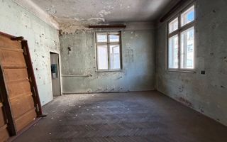 Vila cu 10 camere *540mp* // Zona Titulescu - Poză 8