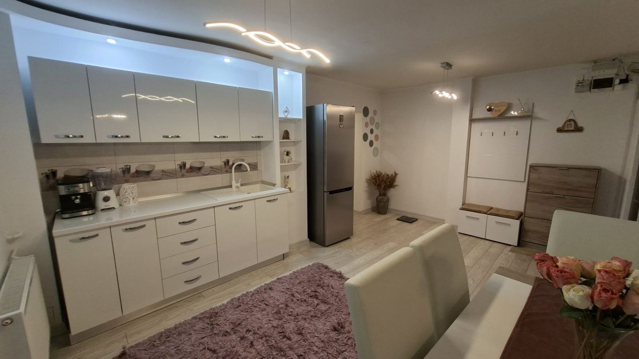 Apartament La Cheie - Eremia Grigorescu - mobilat si utilat - Poză 5