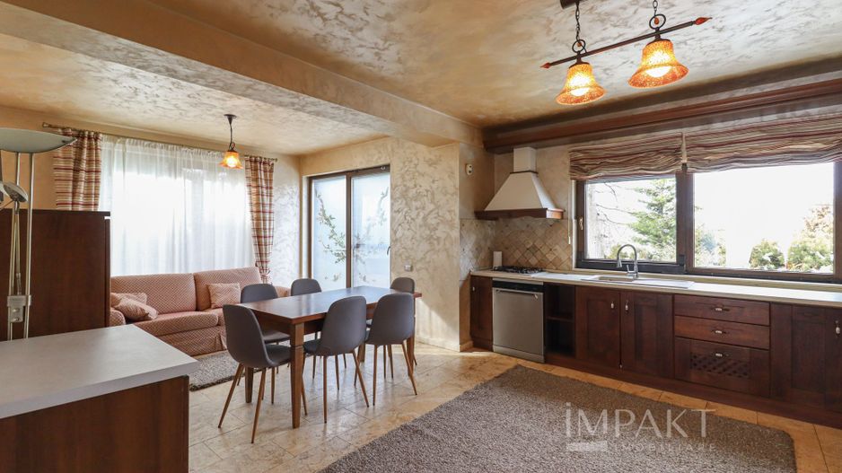 Casa deosebita cu teren de 900mp in cartierul Faget - Poză 7