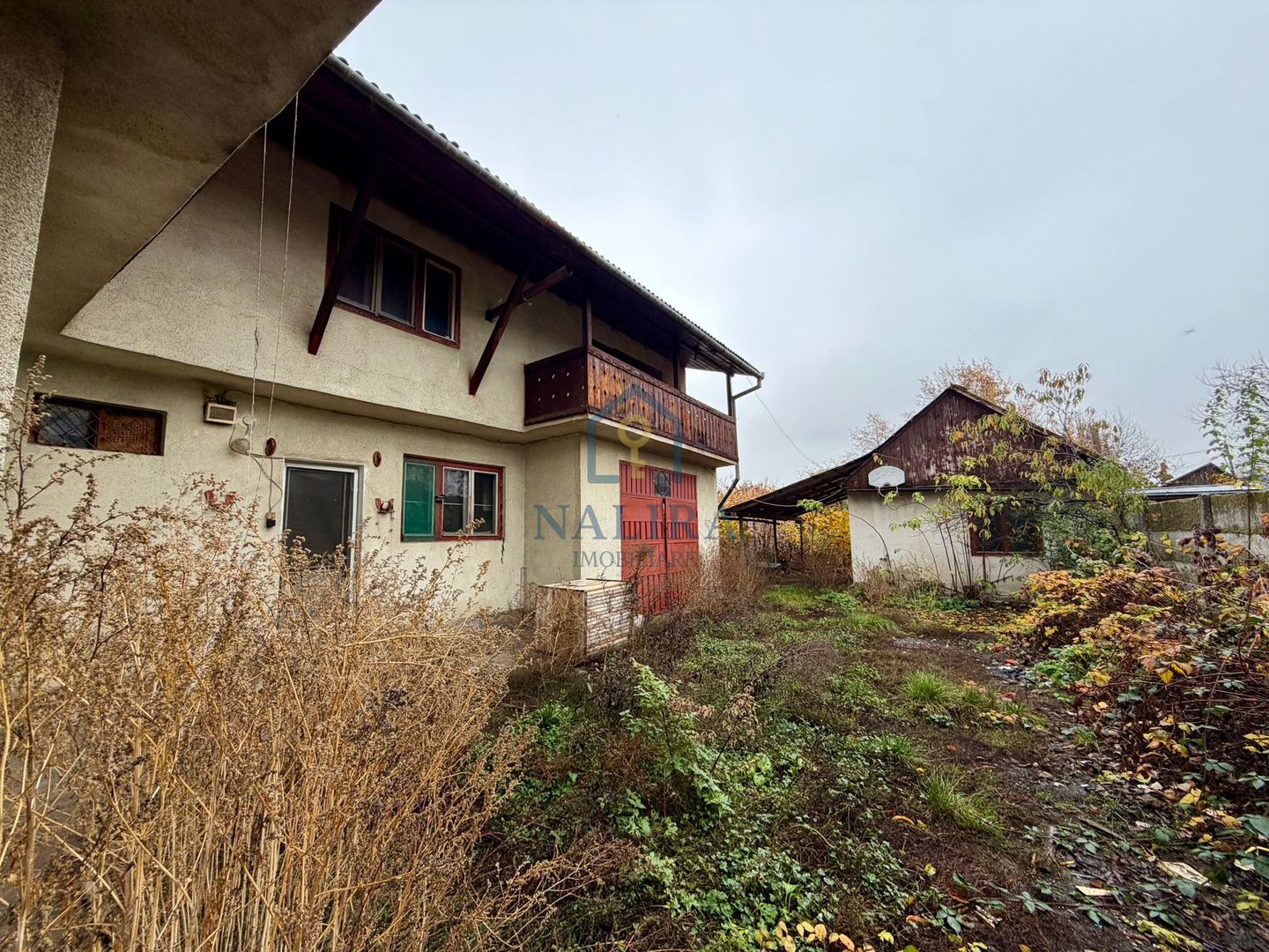 Casă de vânzare - Poză 2