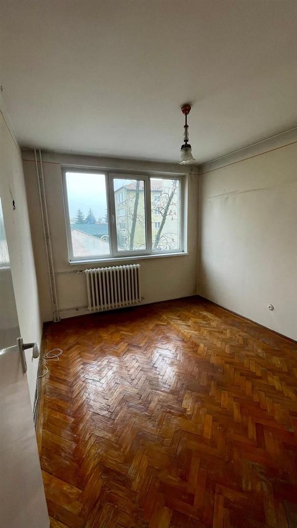 Apartament 4 camere Cantemir - Poză 4