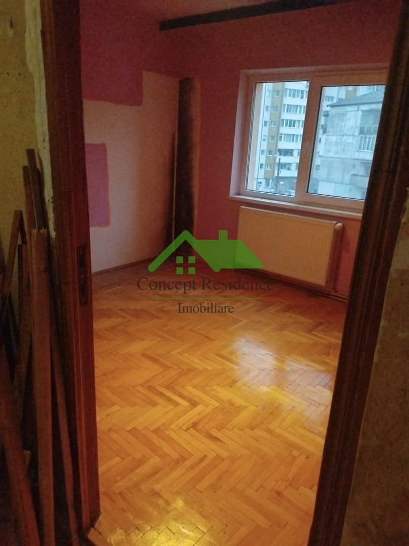 Ap 3 camere decomandat,etaj intermediar - zona Garii - Poză 10