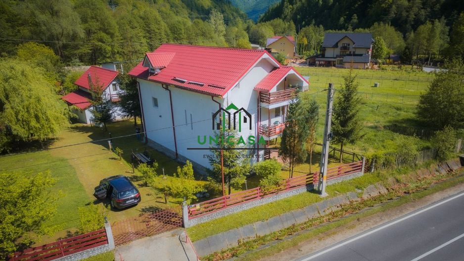 Casa - Pensiune - Malaia - Poză 10